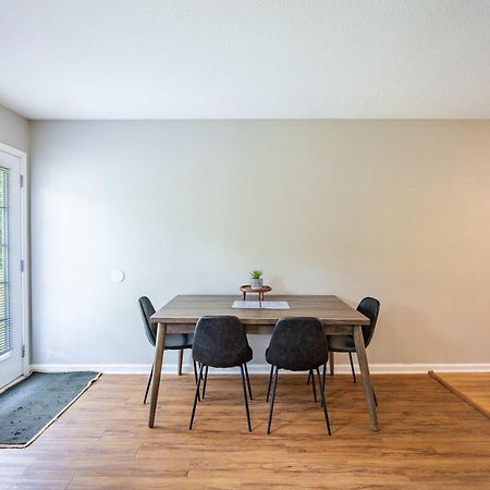 Charming Gray Home- 5 Mins From Gsu! Statesboro Buitenkant foto