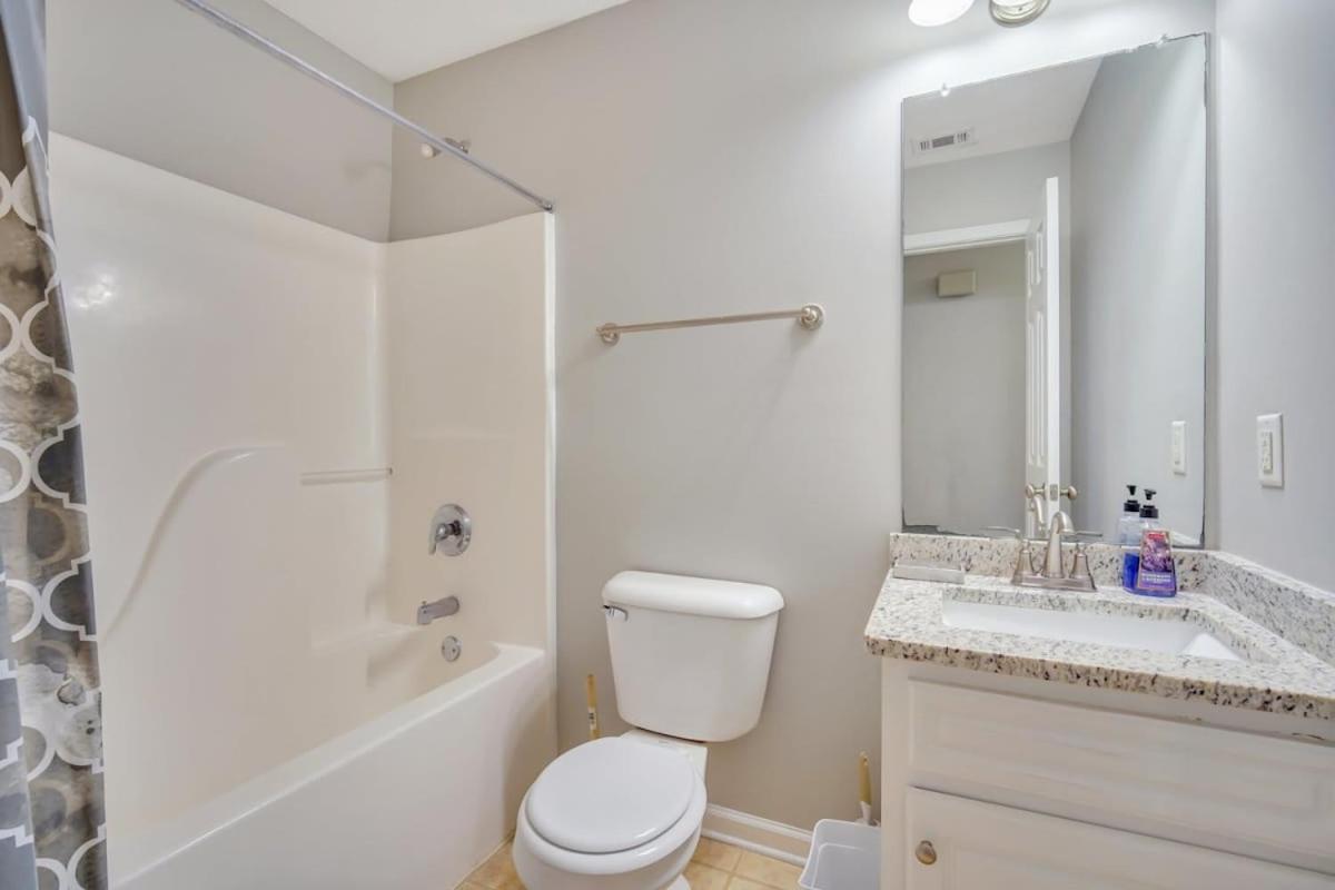 Charming Gray Home- 5 Mins From Gsu! Statesboro Buitenkant foto