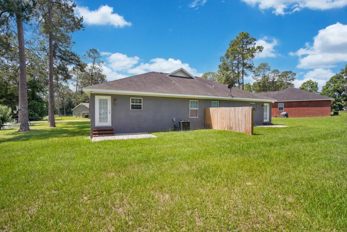 Charming Gray Home- 5 Mins From Gsu! Statesboro Buitenkant foto