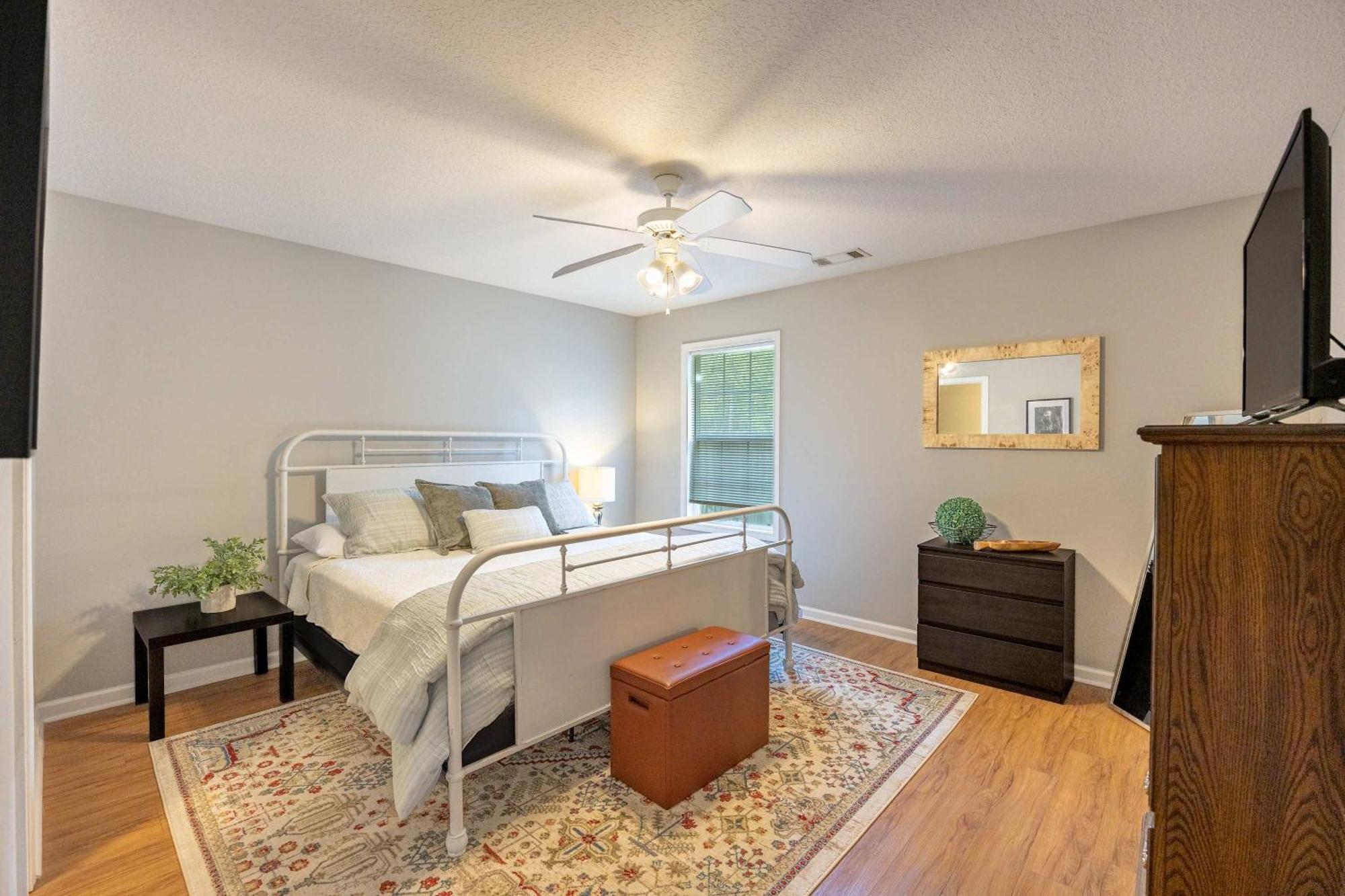 Charming Gray Home- 5 Mins From Gsu! Statesboro Buitenkant foto
